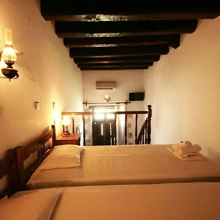 Chania 3*