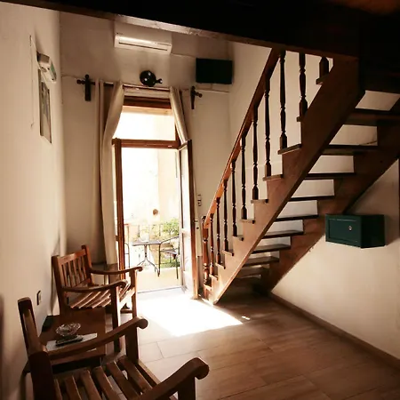Chania 3*